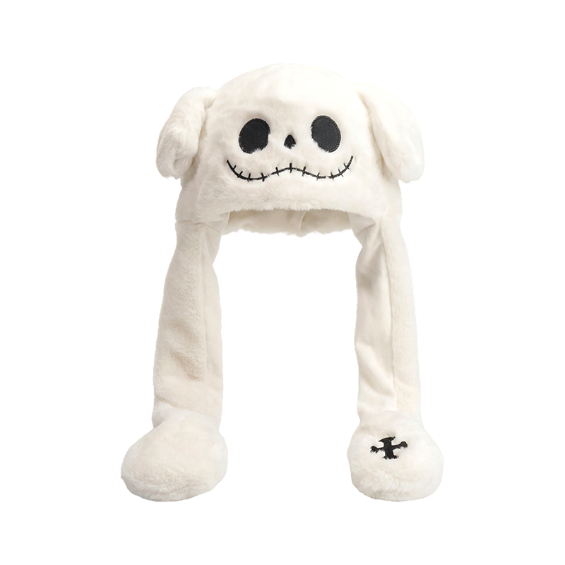 Extraño sombrero de peluche con calavera blanca